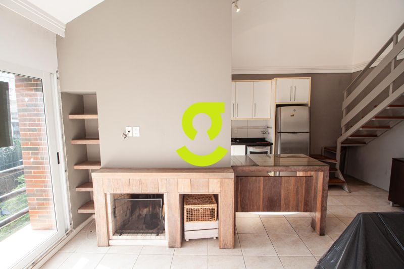 �timo apto duplex, MOBILIADO, p� direito duplo, la...