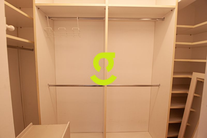 �timo apto duplex, MOBILIADO, p� direito duplo, la...