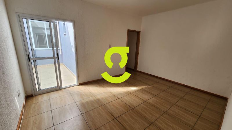 Apto 100% reformado, de fundos, ensolarado, 100m, ...