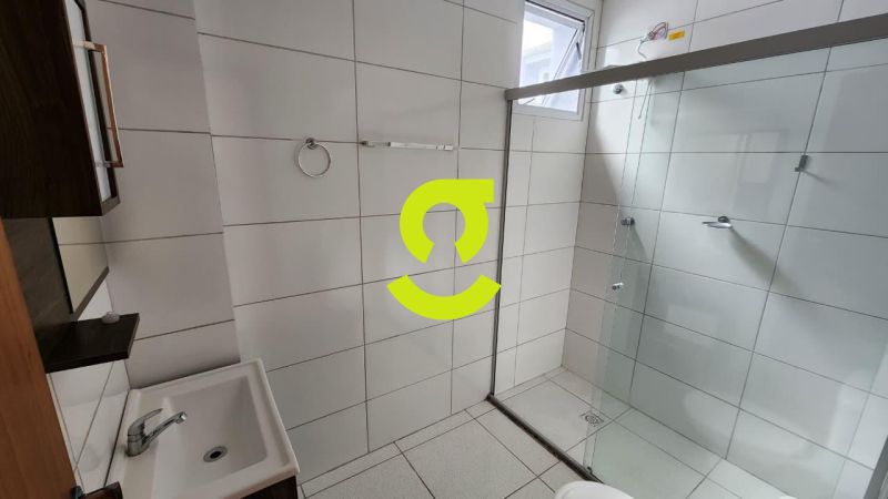 Apto 100% reformado, de fundos, ensolarado, 100m, ...