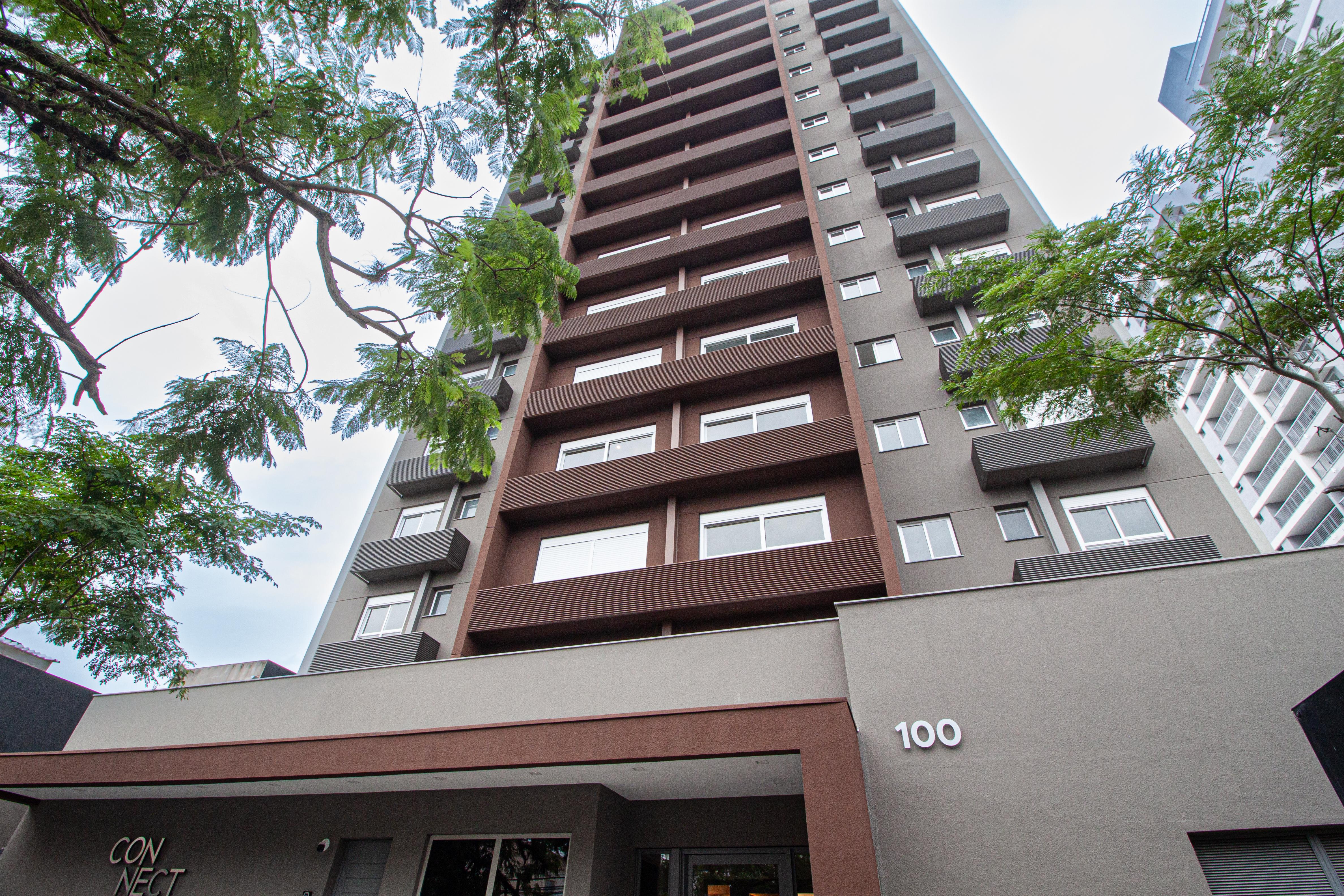 Excelente loft novo, andar alto, semi mobiliado, v...