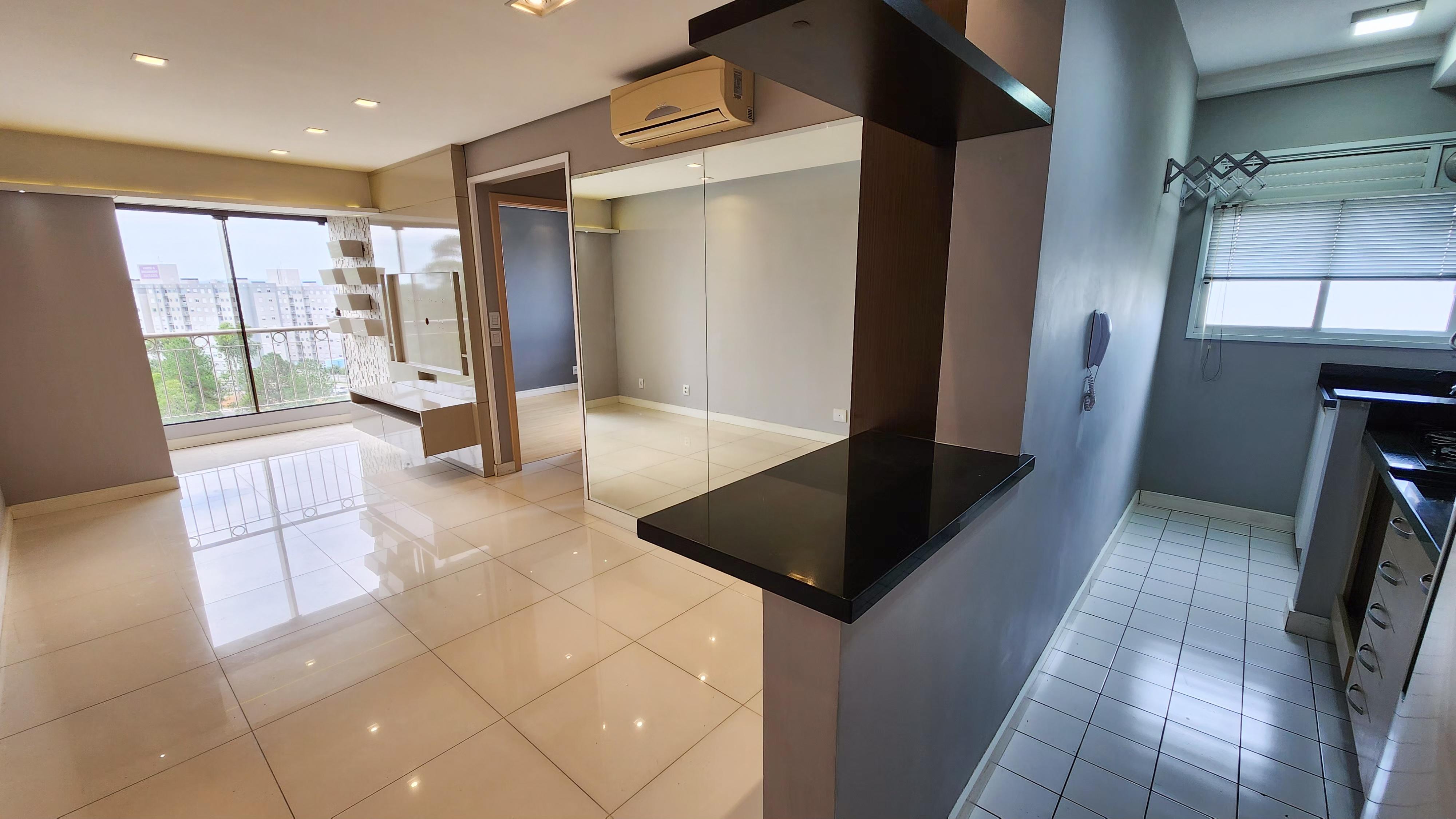 �timo apto, semi mobiliado, andar alto, ar condici...