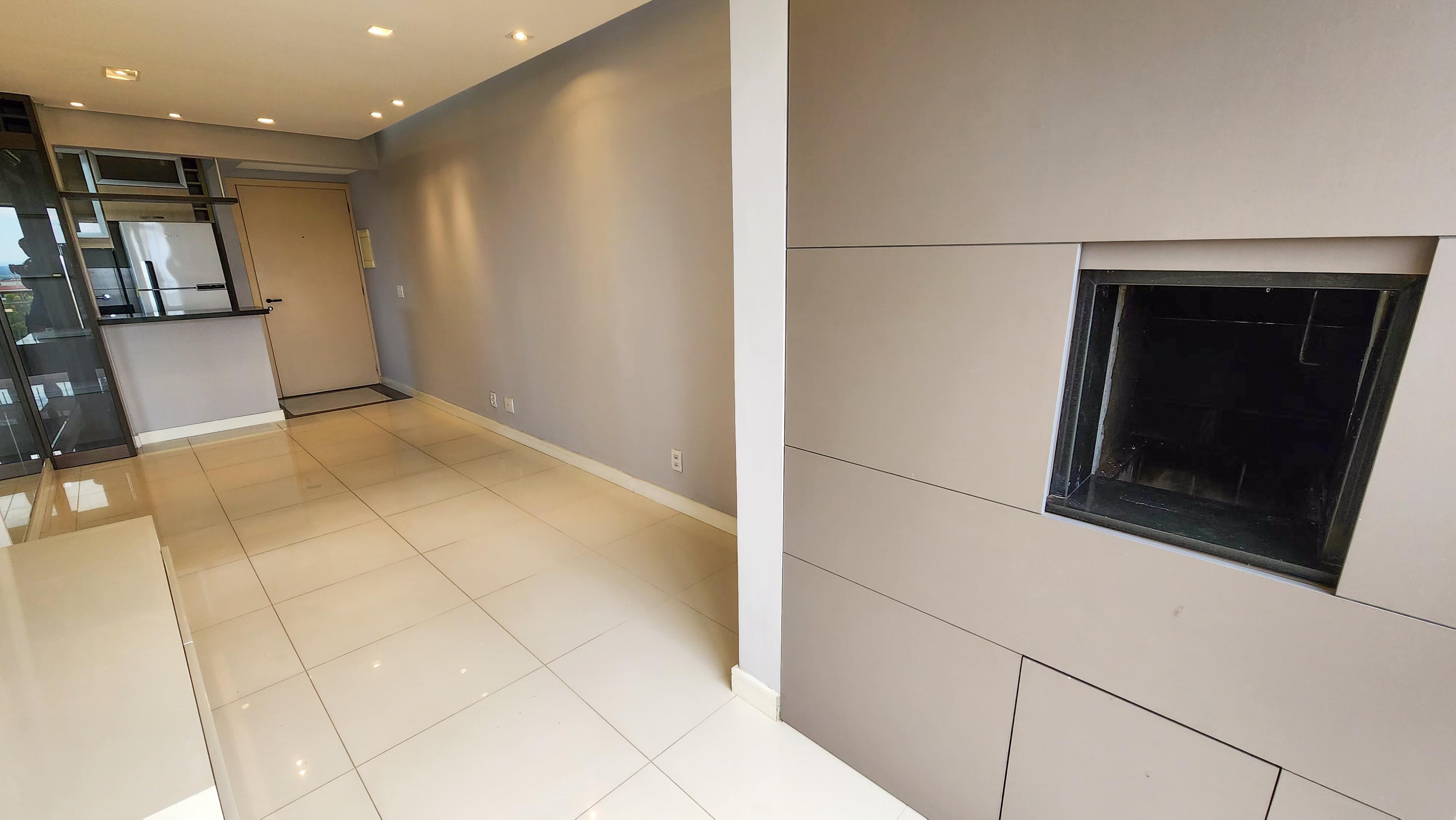 �timo apto, semi mobiliado, andar alto, ar condici...