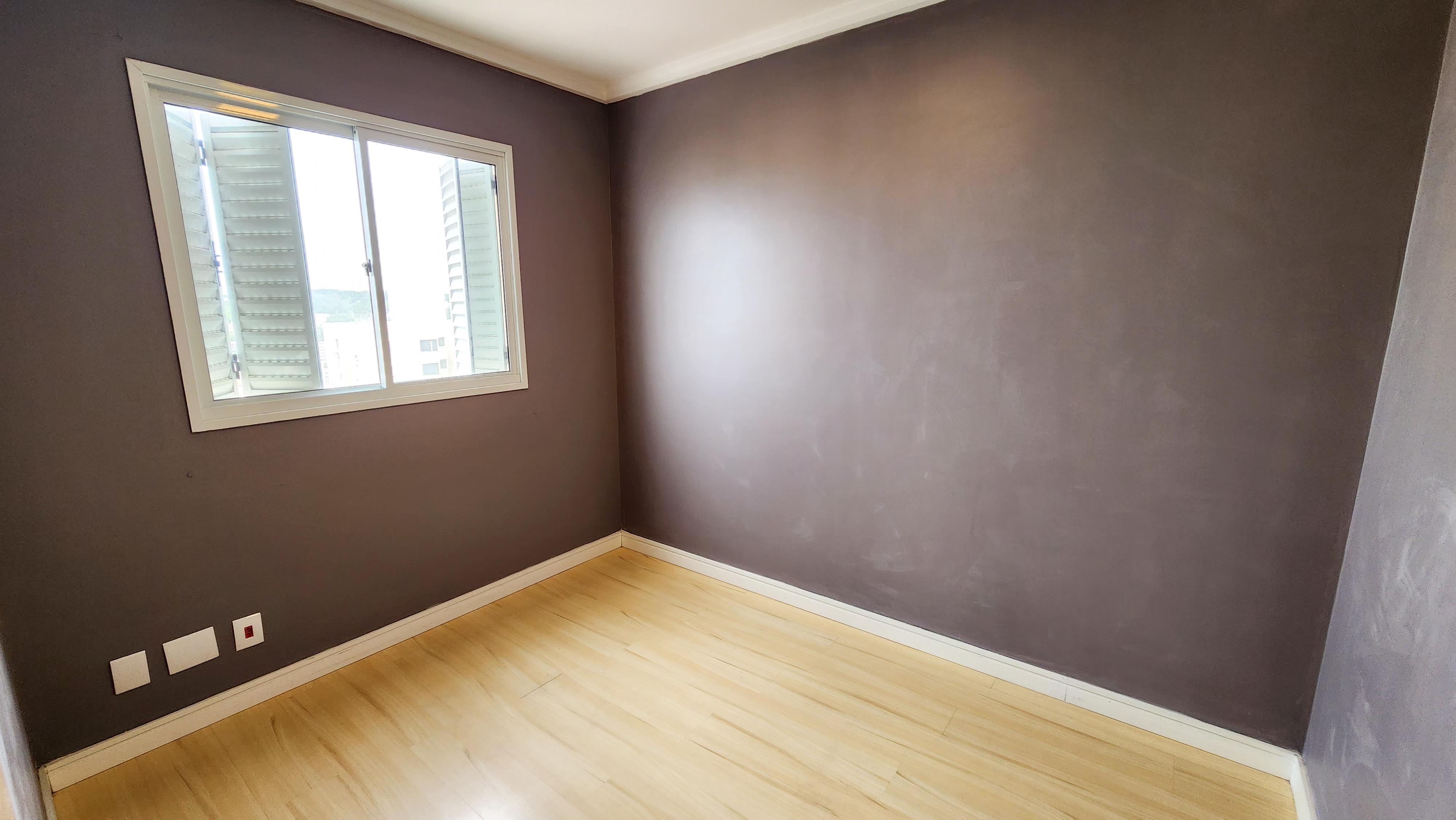 �timo apto, semi mobiliado, andar alto, ar condici...