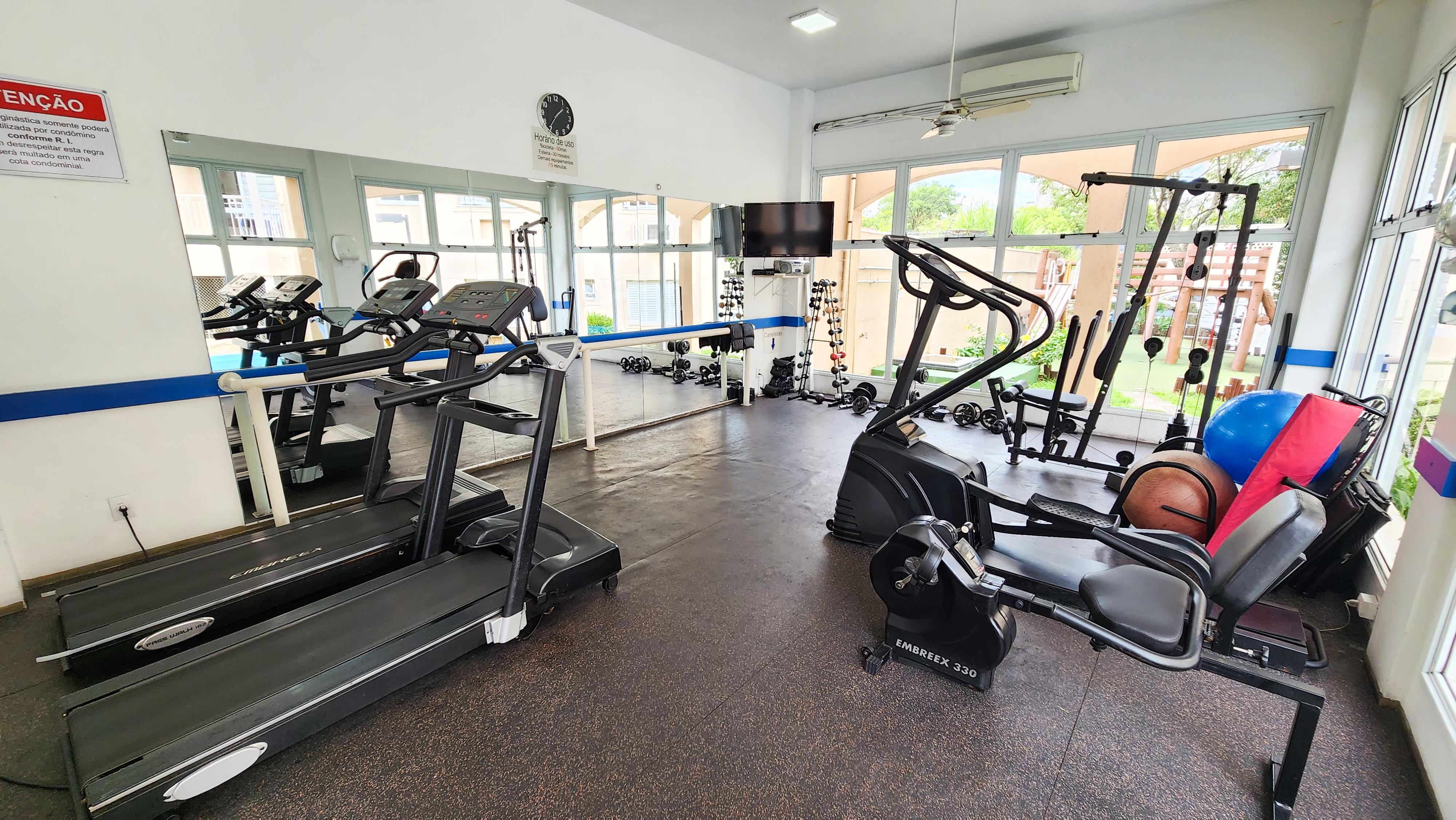 �timo apto, semi mobiliado, andar alto, ar condici...