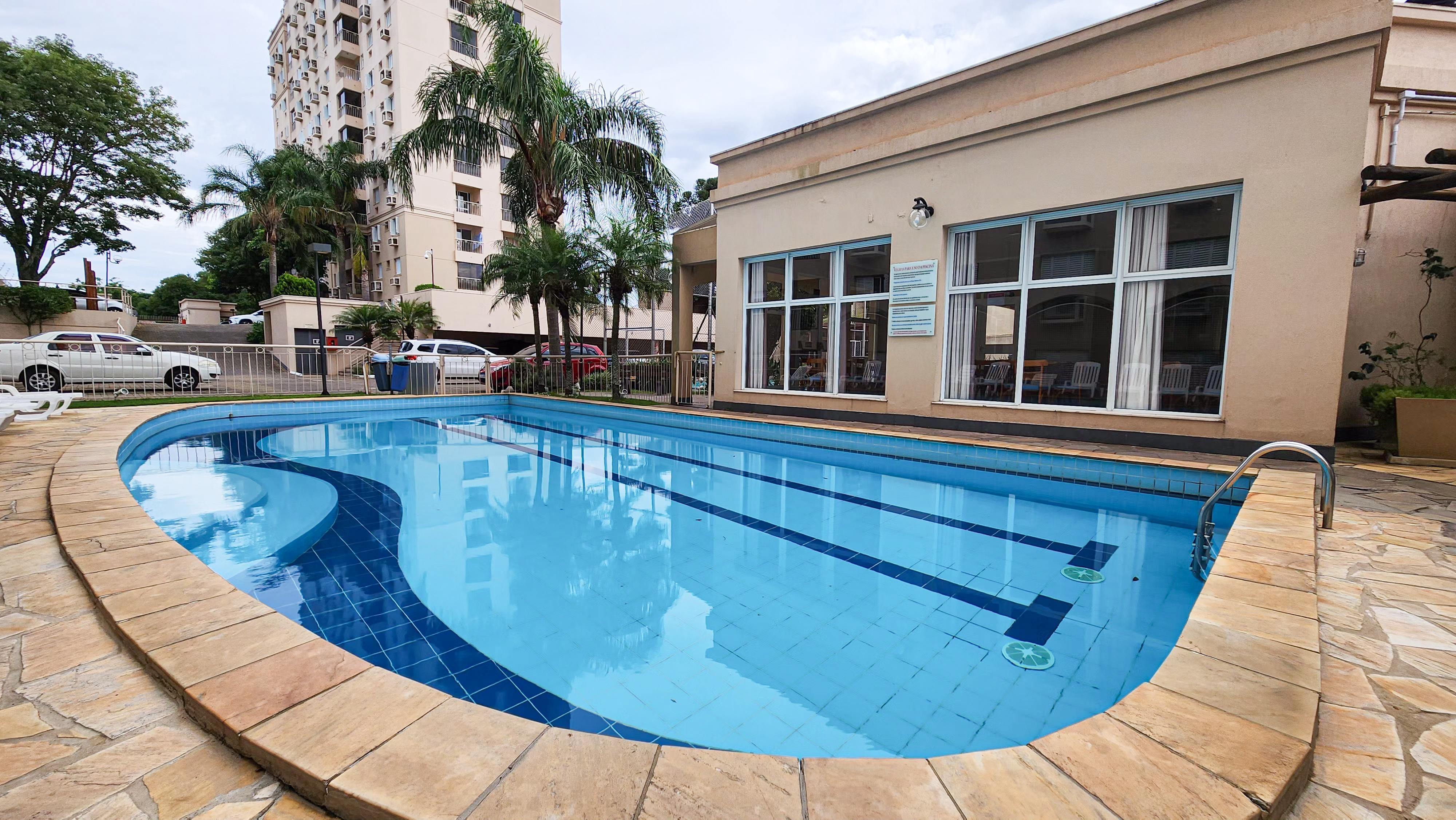 �timo apto, semi mobiliado, andar alto, ar condici...