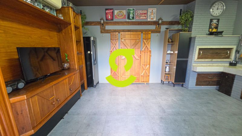 Excelente casa, 120m, lareira, ar condicionado, 3 ...