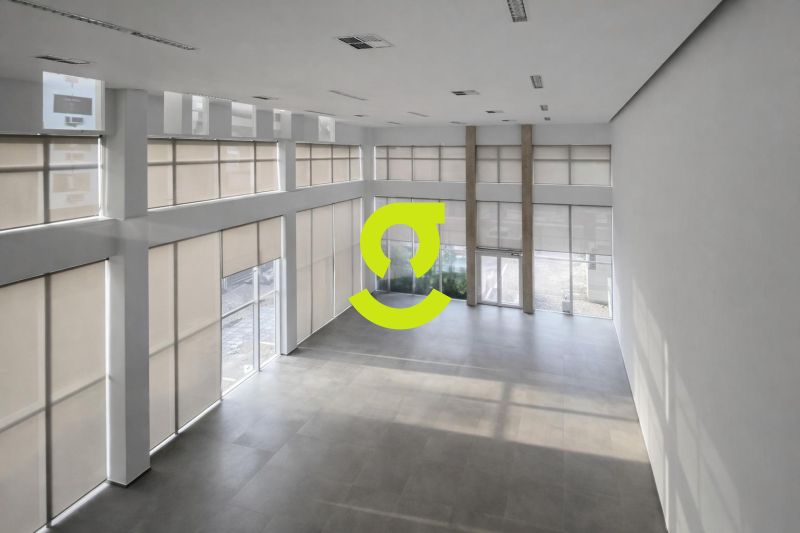 Loja Comercial Premium com 908m� e 19 Vagas na Av....