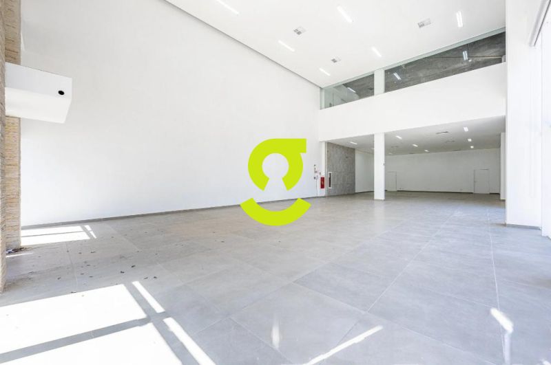 Loja Comercial Premium com 908m� e 19 Vagas na Av....