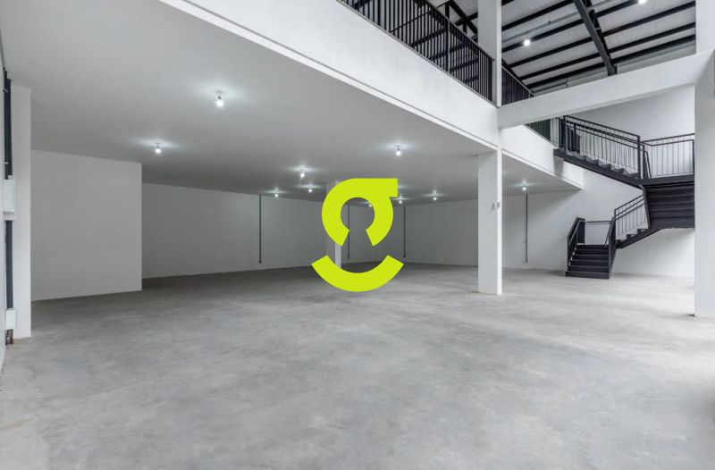 Loja comercial premium com mais de 428m� para loca...