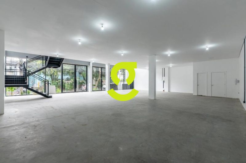 Loja comercial premium com mais de 428m� para loca...