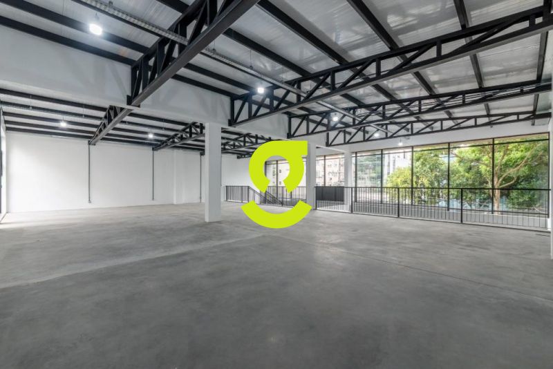 Loja comercial premium com mais de 428m� para loca...
