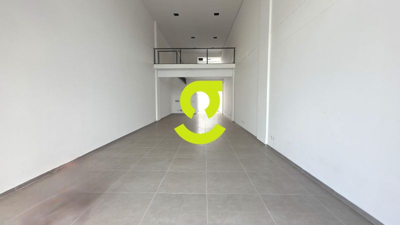 Pr�dio Comercial para Academia | 900m� | Esquina E...