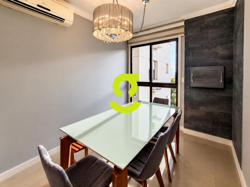 Apartamento 2 dormit�rios com su�te, churrasqueira...
