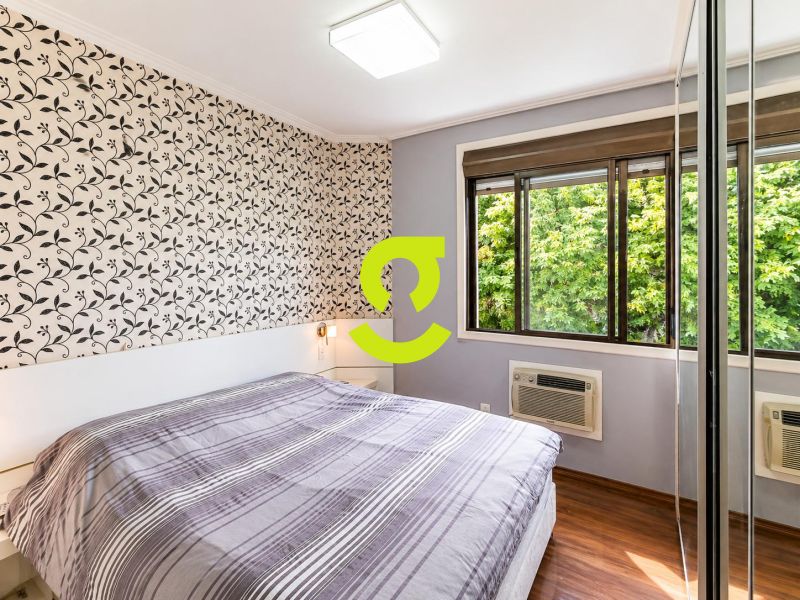 Apartamento 2 dormit�rios com su�te, churrasqueira...
