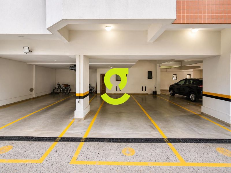 Apartamento 2 dormit�rios com su�te, churrasqueira...