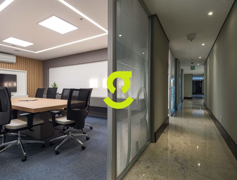 Sala Triple A de 75m� no Capital Tower - Poder e S...