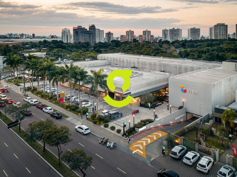 Loja de 250m priv, 2 vagas, sacada exclusiva e fre...