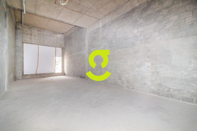�tima loja comercial interna para o complexo, nova...