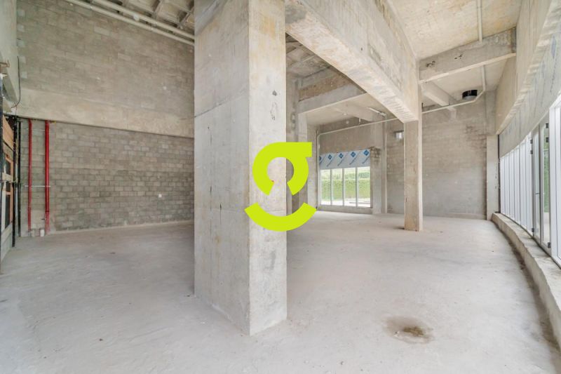 �tima loja comercial interna para o complexo, nova...