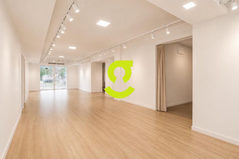 CASA COMERCIAL | 475m� | 10 SALAS | 6 VAGAS | MOIN...