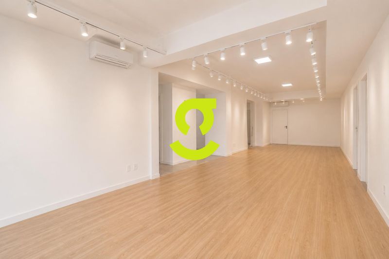 CASA COMERCIAL | 475m� | 10 SALAS | 6 VAGAS | MOIN...
