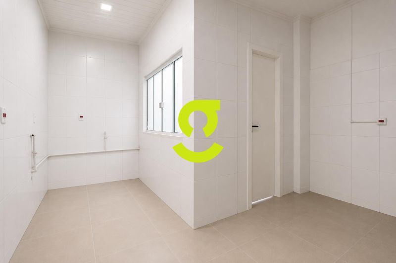 LOJA COMERCIAL | 201m� | MEZANINO | TERRA�O | CENT...