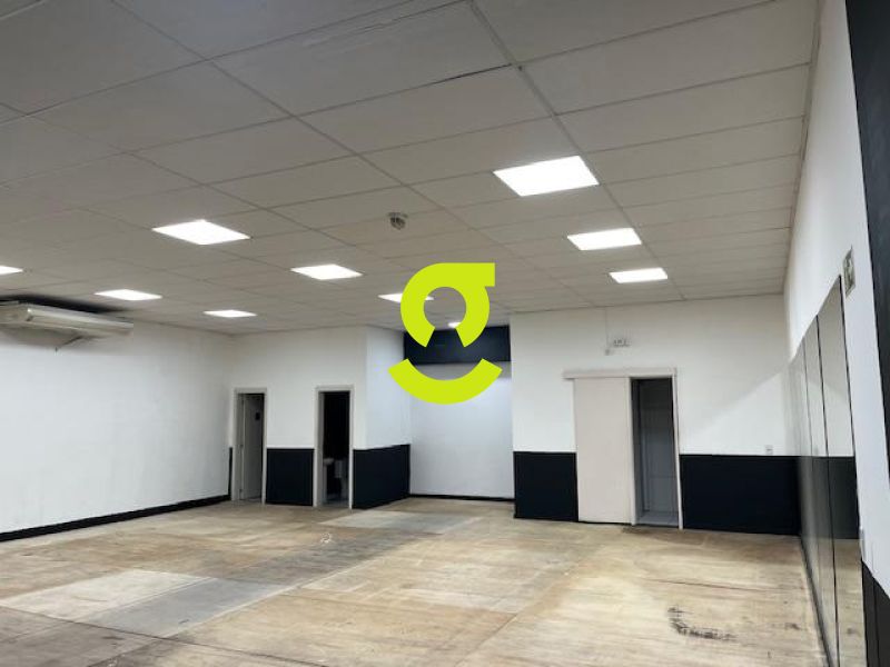 LOJA COMERCIAL | 136m� | ESQUINA PROT�SIO ALVES | ...