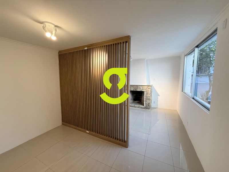 CASA COMERCIAL DE ALTO PADR�O COM 460m� NO BAIRRO ...