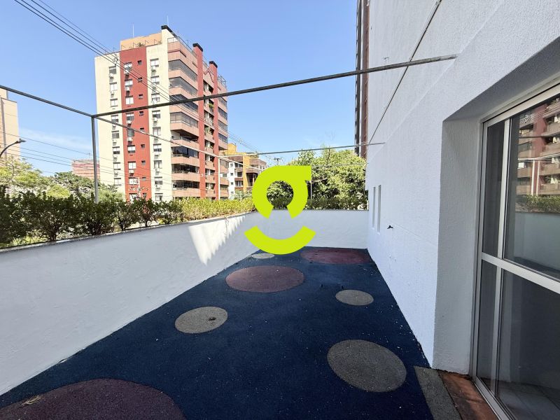 CASA COMERCIAL DE ALTO PADR�O COM 460m� NO BAIRRO ...