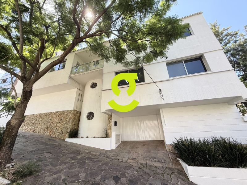 CASA COMERCIAL DE ALTO PADR�O COM 460m� NO BAIRRO ...