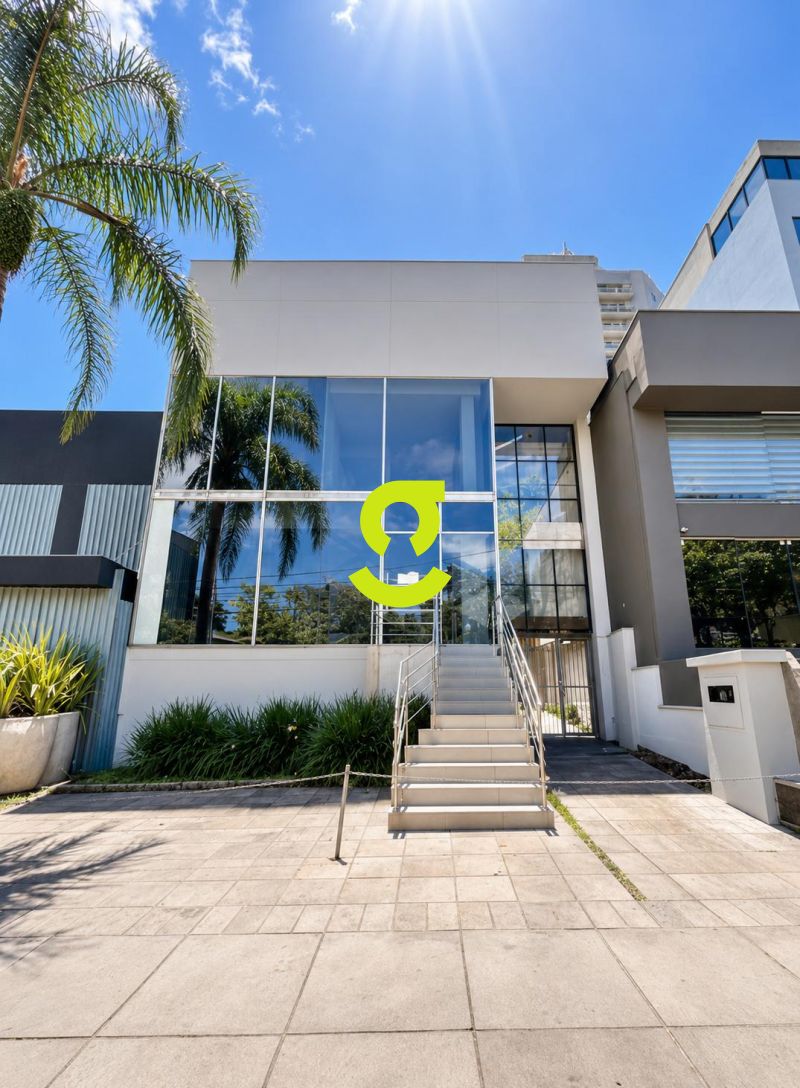 CASA COMERCIAL IMPEC�VEL NA AVENIDA GOETHE | FACHA...