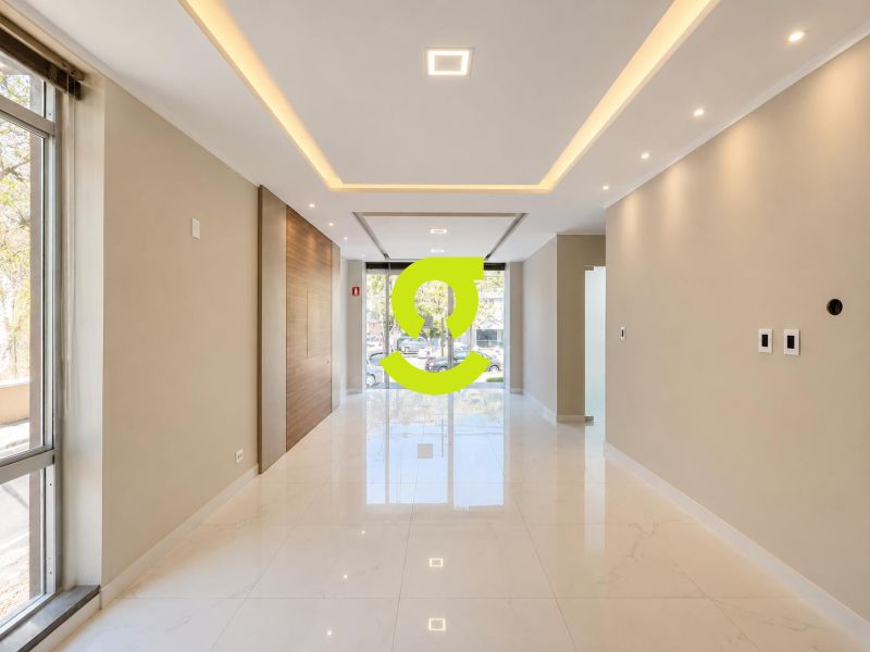 CASA COMERCIAL IMPEC�VEL NA AVENIDA GOETHE | FACHA...