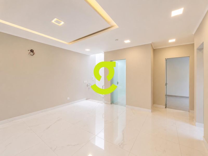 CASA COMERCIAL IMPEC�VEL NA AVENIDA GOETHE | FACHA...