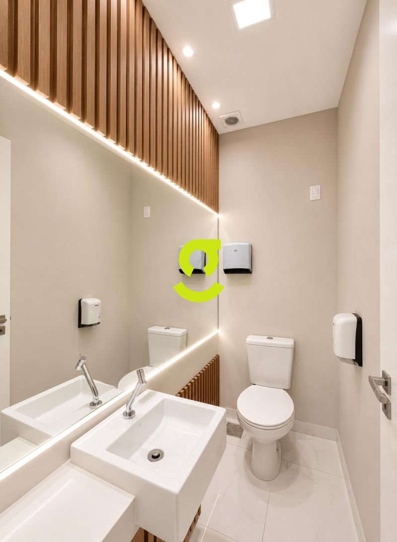 CASA COMERCIAL IMPEC�VEL NA AVENIDA GOETHE | FACHA...