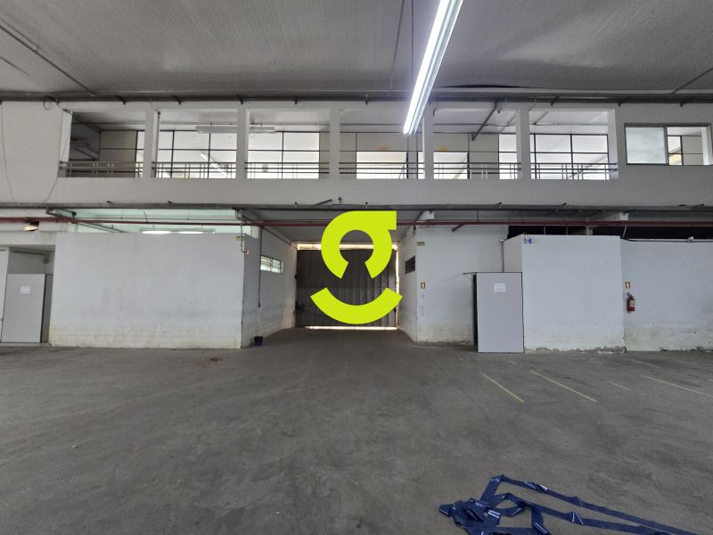 GALP�O LOG�STICO | 2.000m� | DOCA | 3 ACESSOS PARA...