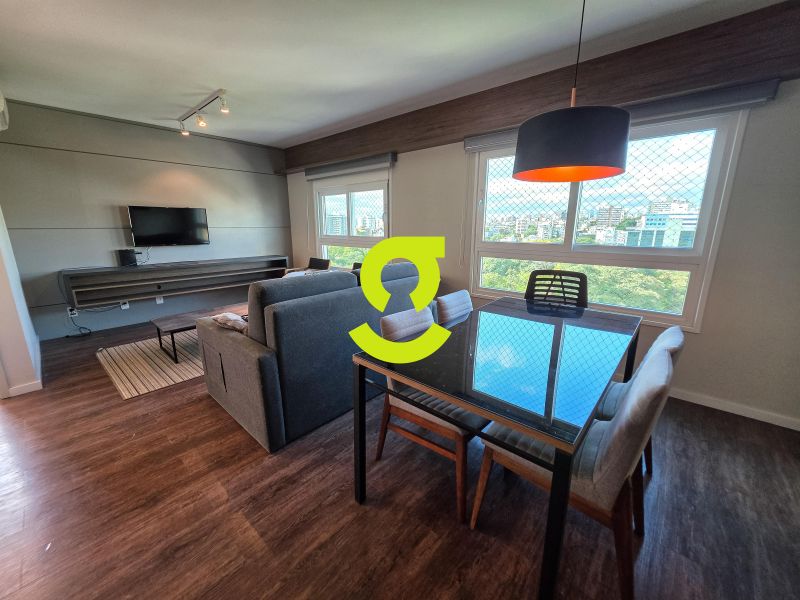 �timo apto MOBILIADO, andar alto, vista para o Par...