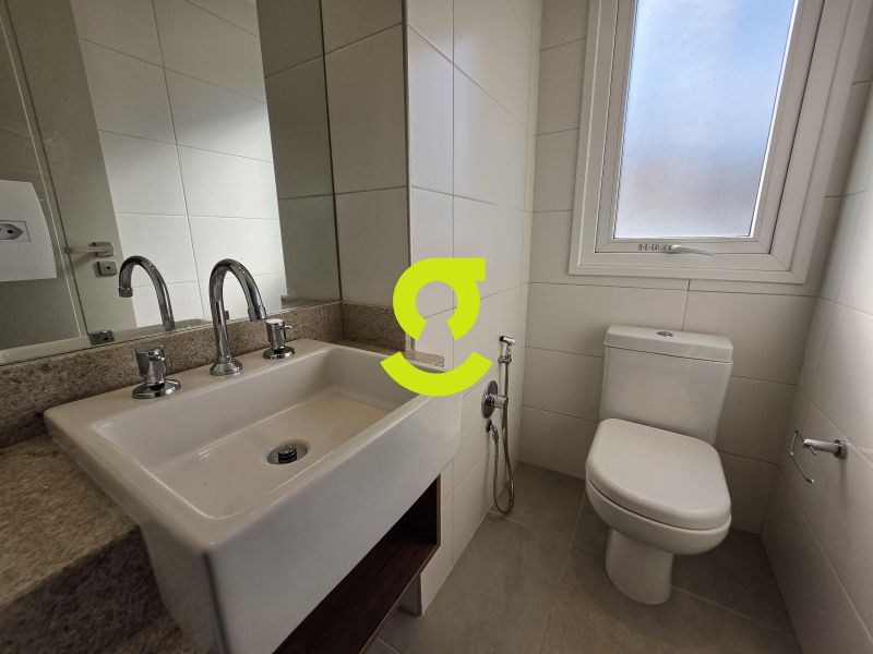 �timo apto MOBILIADO, andar alto, vista para o Par...