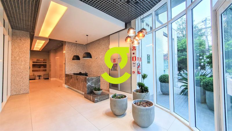 �timo apto MOBILIADO, andar alto, vista para o Par...