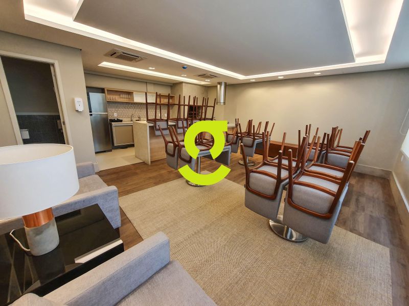 �timo apto MOBILIADO, andar alto, vista para o Par...
