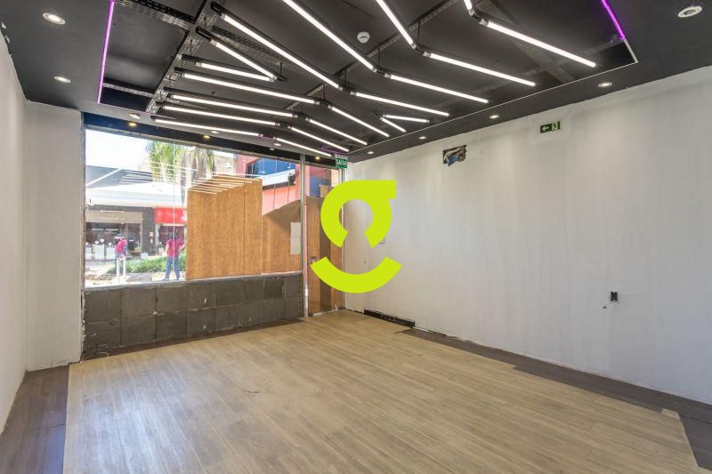 LOJA | PASEO ZONA SUL | 28m� | ZONA SUL | PORTO AL...
