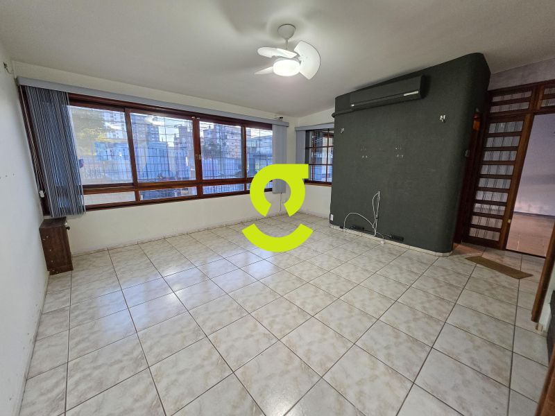 Excelente casa, 120m, lareira, ar condicionado, 3 ...
