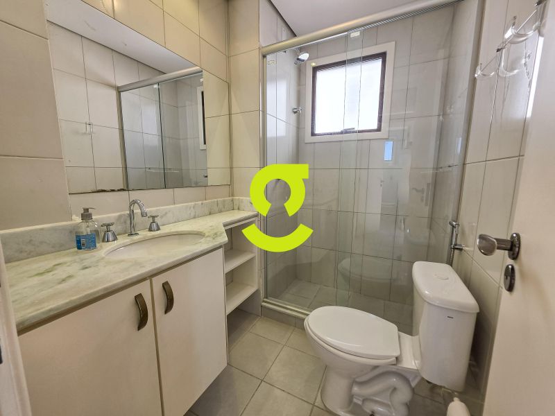 �timo apto, semi mobiliado, ensolarado, ar condici...