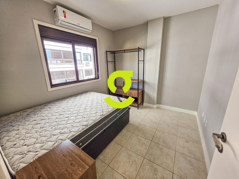 �timo apto, semi mobiliado, ensolarado, ar condici...