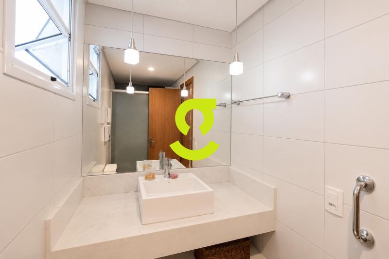Apartamento mobiliado | 82m� | 3 dormit�rios | su�...