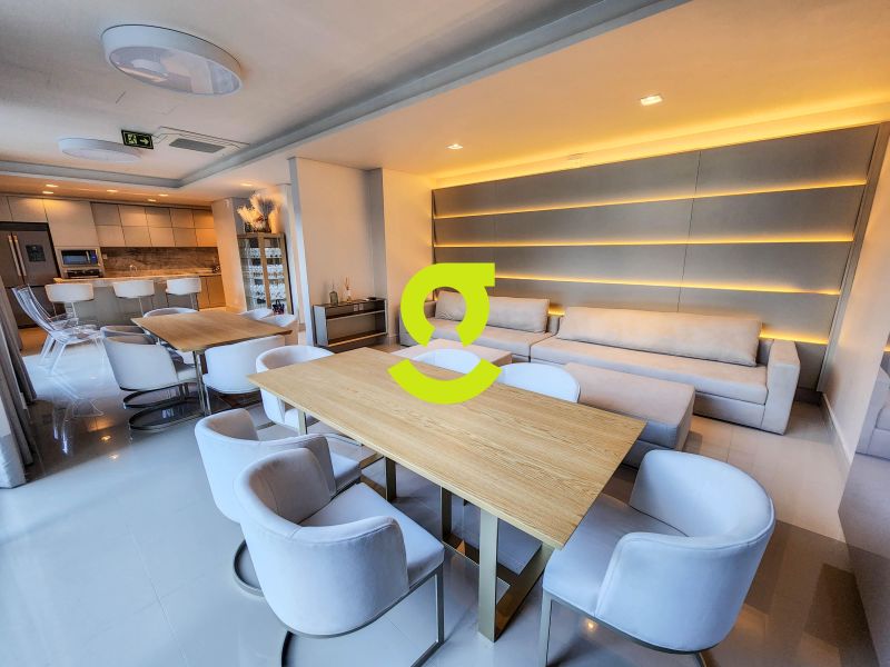 �timo apto de 1 dorm, andar alto, cozinha american...