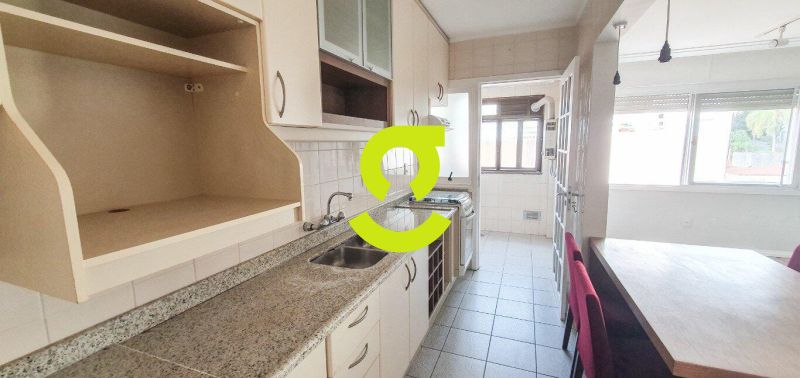 �timo apto semi mobiliado, ar condicionado, bem il...