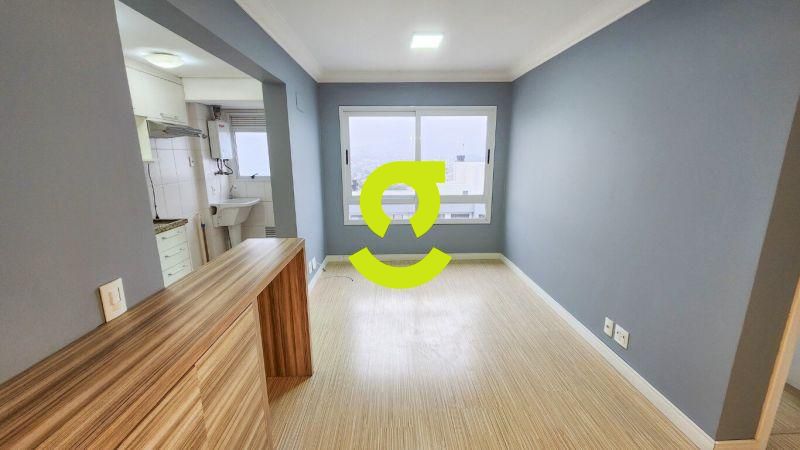 Apto semi mobiliado, andar alto, churrasqueira , 2...