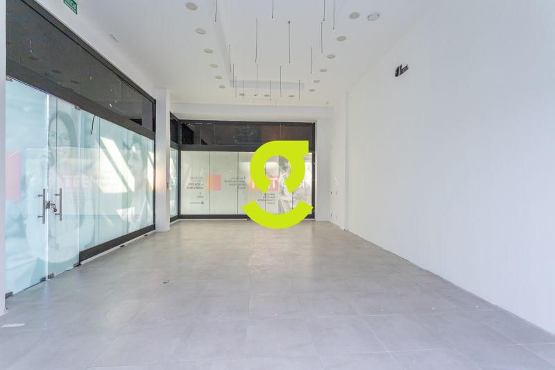 LOJA DE ESQUINA COM 76M� NO TREND MALL BOUTIQUE | ...