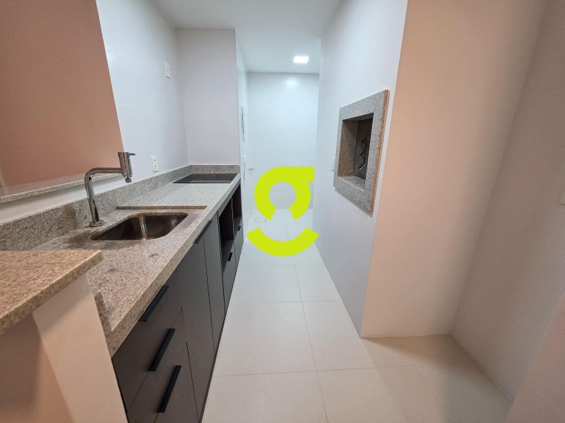 �timo apto de 1 dorm, andar alto, cozinha american...